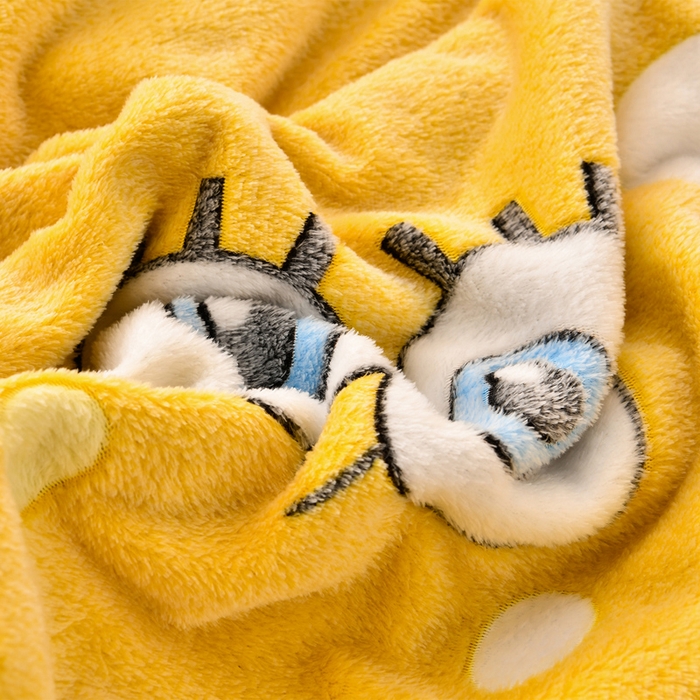 91家纺网 家纺一手货源 找家纺 牵梦萦 2025新款雪花绒小清新印花四件套 大眼宝宝