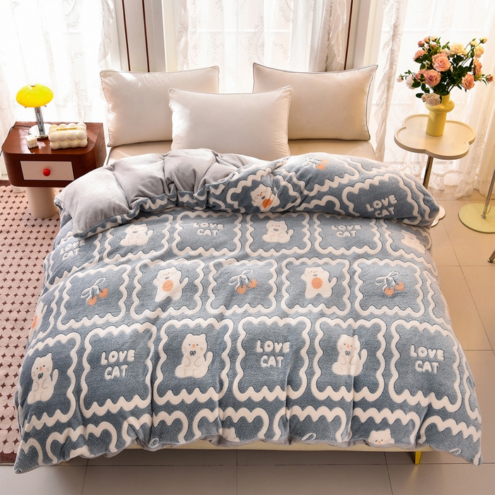 91家纺网 家纺一手货源 找家纺 牵梦萦 2025新款雪花绒小清新印花四件套 快乐猫咪