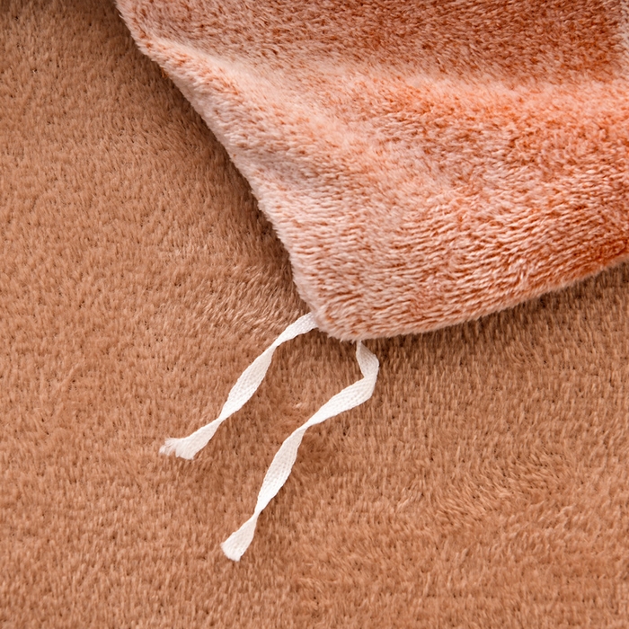 91家纺网 家纺一手货源 找家纺 牵梦萦 2025新款雪花绒小清新印花四件套 快乐小狗