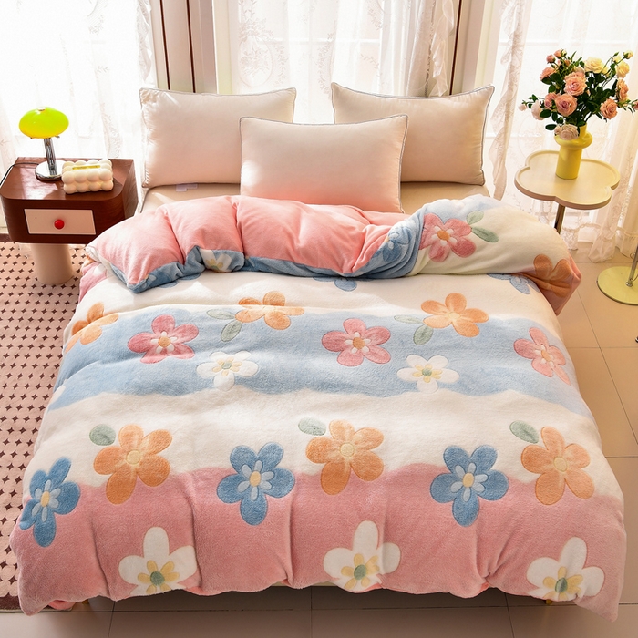 91家纺网 家纺一手货源 找家纺 牵梦萦 2025新款雪花绒小清新印花四件套 迷人花语