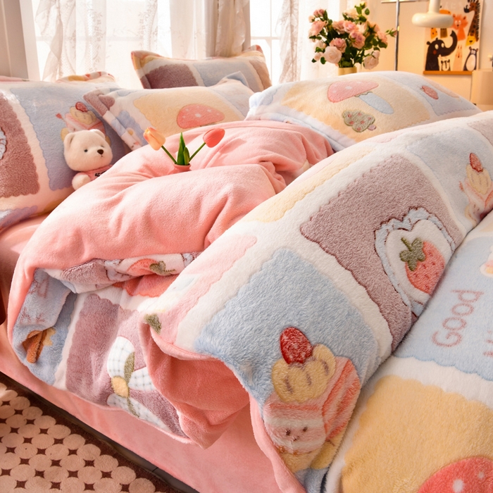 牵梦萦 2025新款雪花绒小清新印花四件套 甜蜜日常