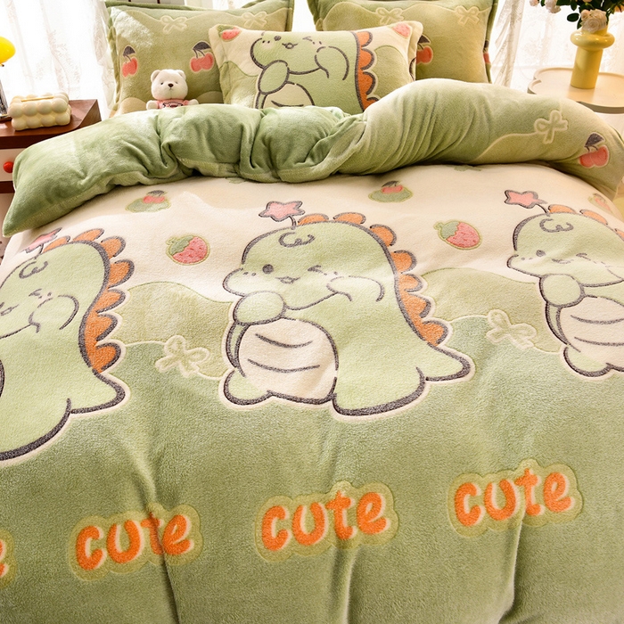 91家纺网 家纺一手货源 找家纺 牵梦萦 2025新款雪花绒小清新印花四件套 小恐龙