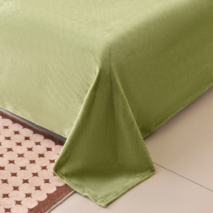 91家纺网 家纺一手货源 找家纺 牵梦萦 2025新款雪花绒小清新印花四件套 小恐龙