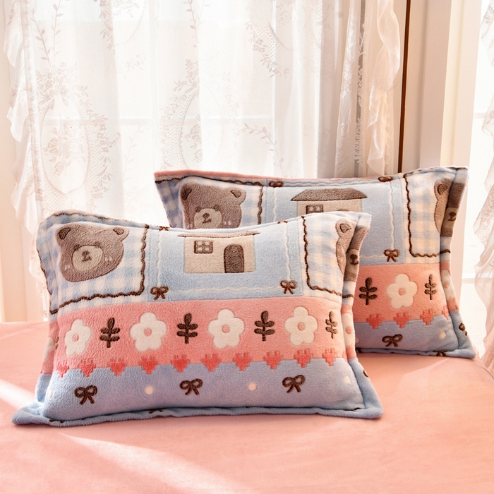 91家纺网 家纺一手货源 找家纺 牵梦萦 2025新款雪花绒小清新印花四件套 小熊乐园