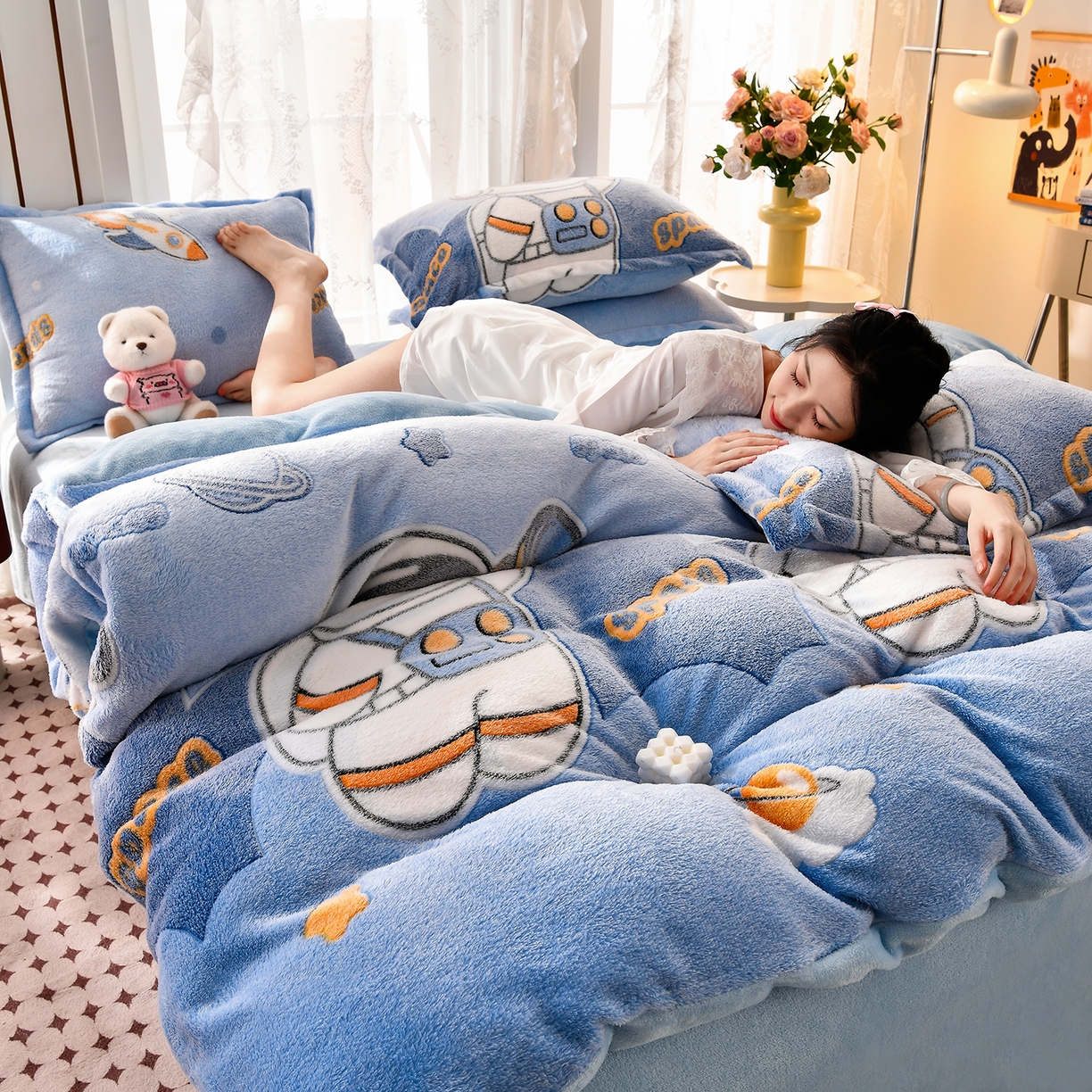 91家纺网 家纺一手货源 找家纺 牵梦萦 2025新款雪花绒小清新印花四件套 宇航员