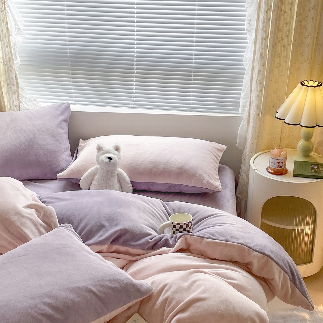 91家纺网 家纺一手货源 找家纺 酱子 2025新款纯色双拼牛奶绒四件套190克 桃粉+浅紫