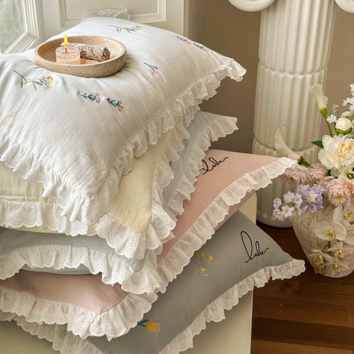 91家纺网 家纺一手货源 找家纺 （总）FORTWO家纺原创设计（FOR TWO家纺） 2025新款40支全棉纯棉双层纱刺绣花边款四件套-小花园