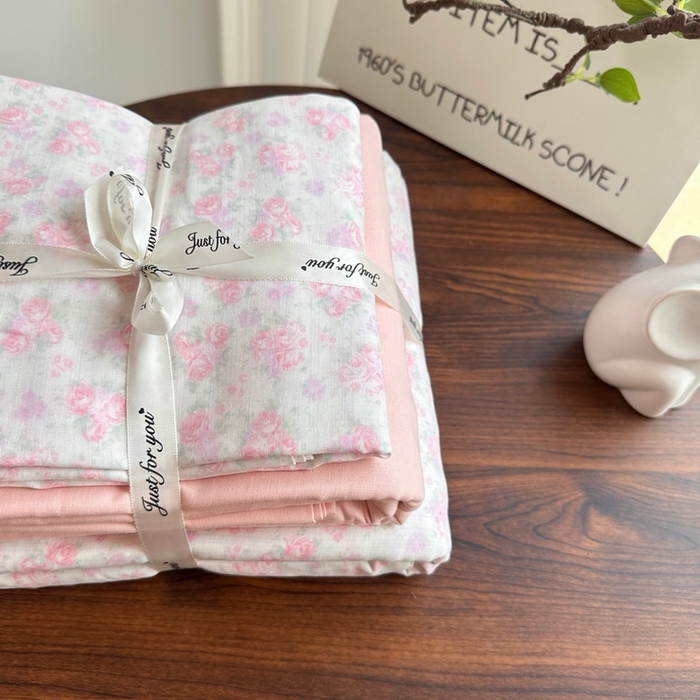 91家纺网 家纺一手货源 找家纺 爱思佳 2024新款A类母婴全棉双层纱印花四件套直播热卖系列-系列二 蔷薇