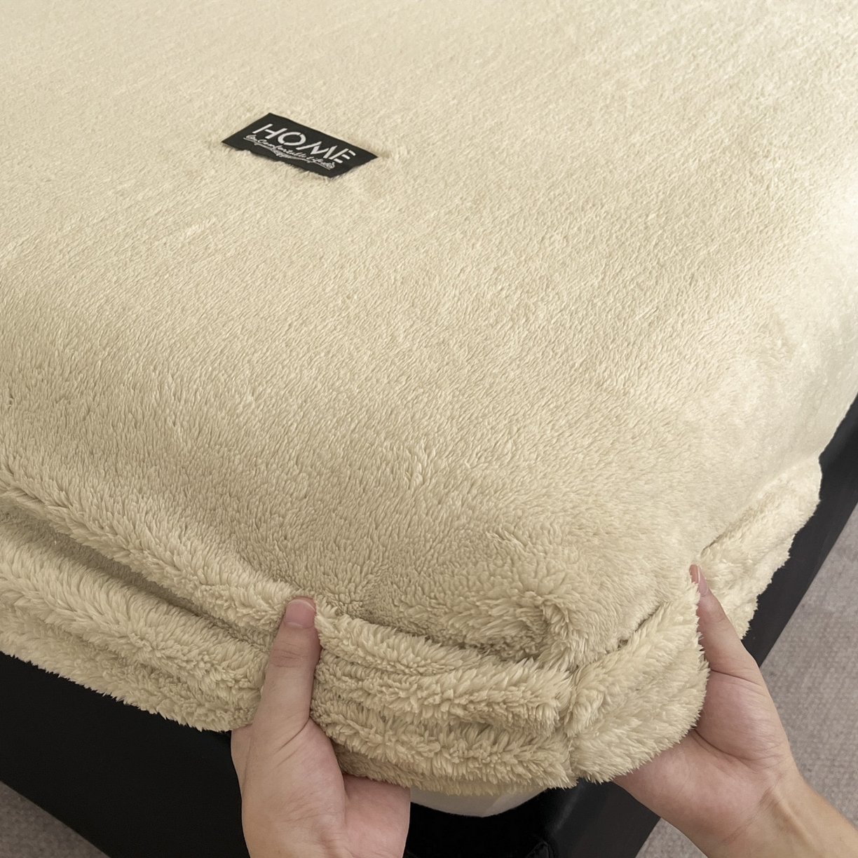 91家纺网 家纺一手货源 找家纺 欧邦 2025新款舒棉半边绒床笠 床笠款-柏林咖