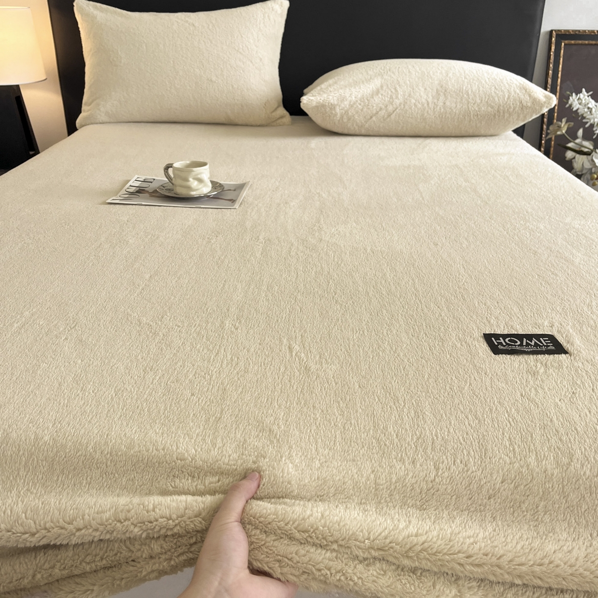 91家纺网 家纺一手货源 找家纺 欧邦 2025新款舒棉半边绒床笠 床笠款-柏林咖