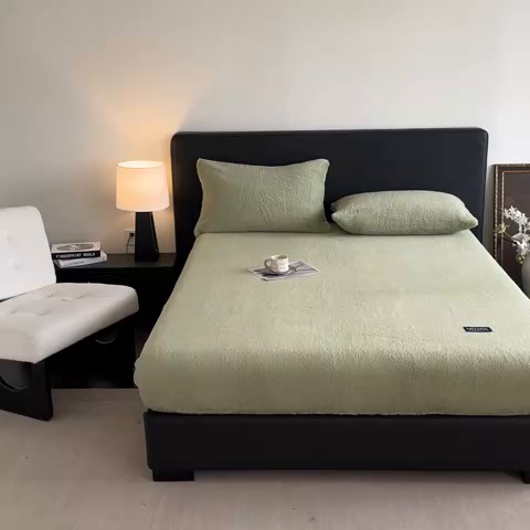 91家纺网 家纺一手货源 找家纺 欧邦 2025新款舒棉半边绒床笠 床笠款-果酱绿