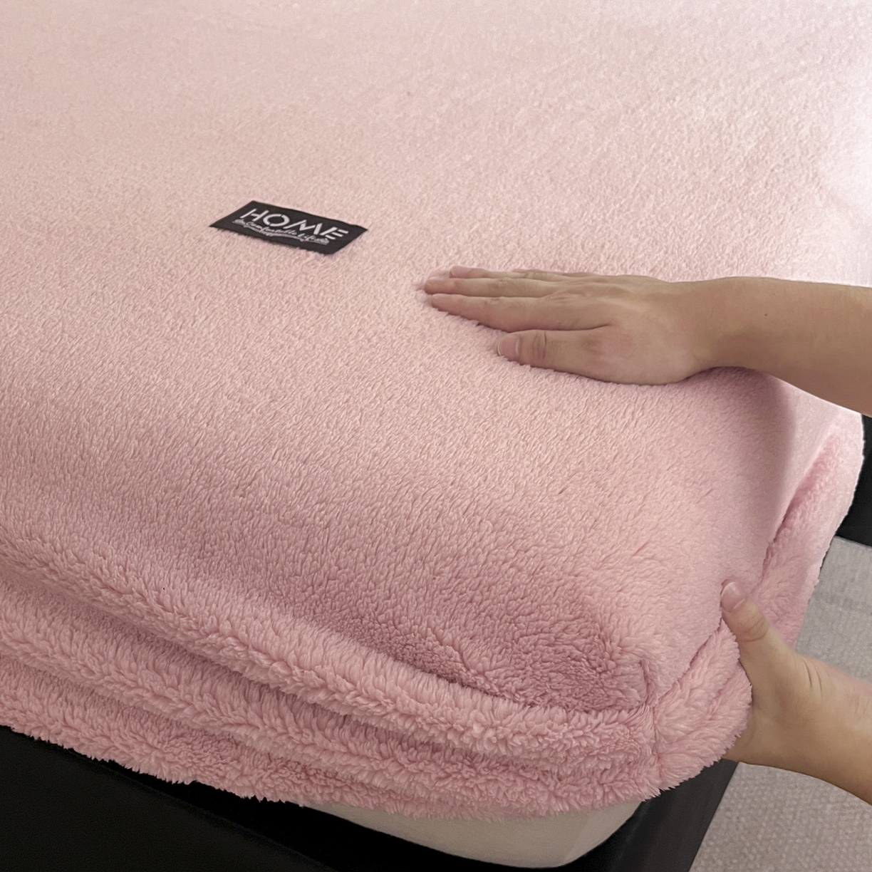 91家纺网 家纺一手货源 找家纺 欧邦 2025新款舒棉半边绒床笠 床笠款-浪漫粉