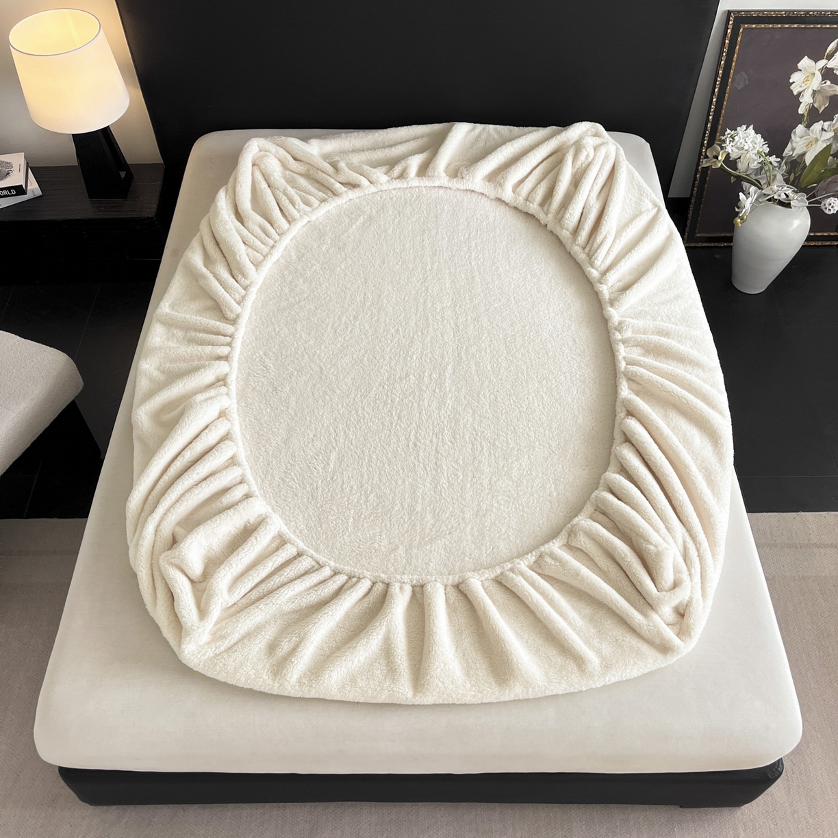 91家纺网 家纺一手货源 找家纺 欧邦 2025新款舒棉半边绒床笠 床笠款-素雅白