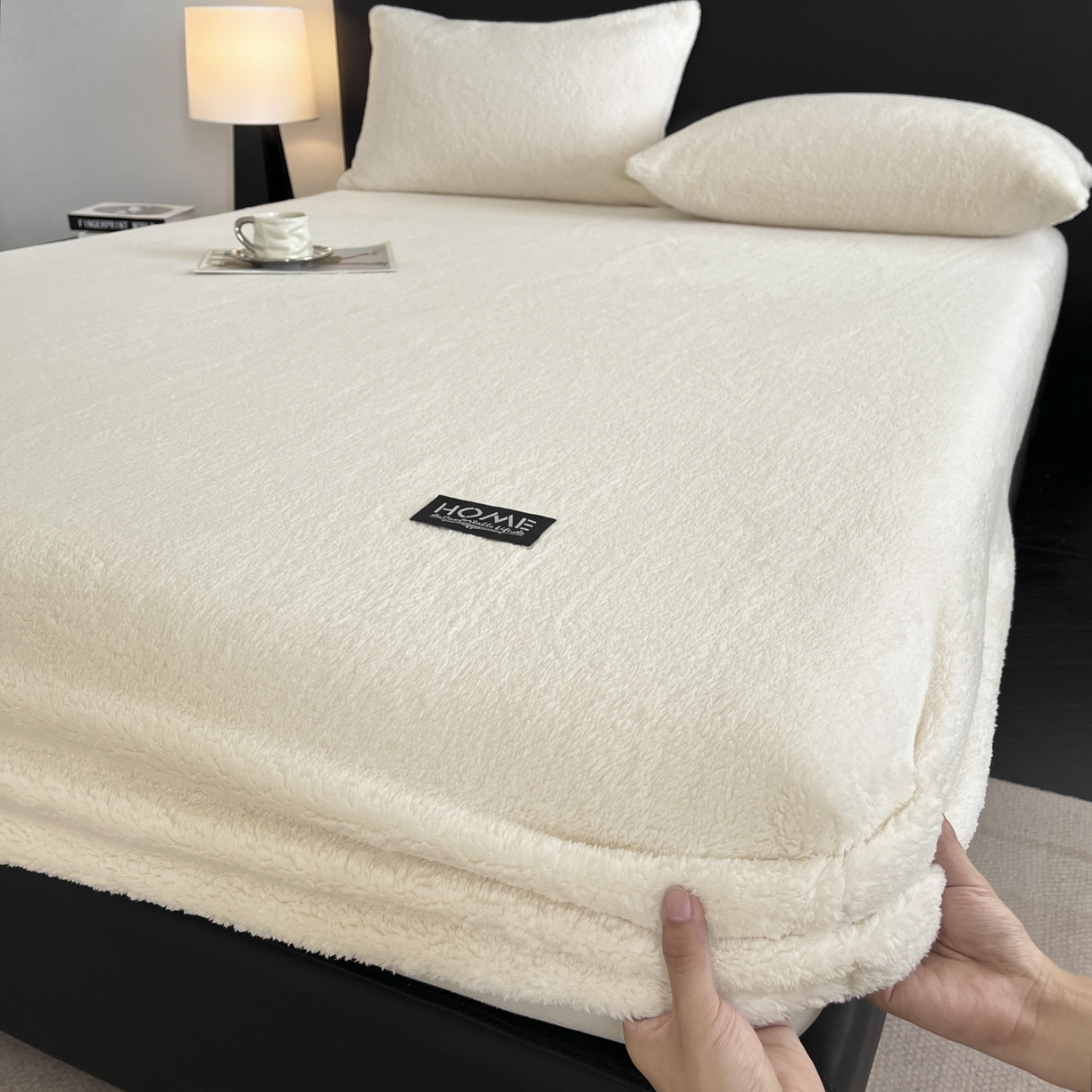 91家纺网 家纺一手货源 找家纺 欧邦 2025新款舒棉半边绒床笠 床笠款-素雅白