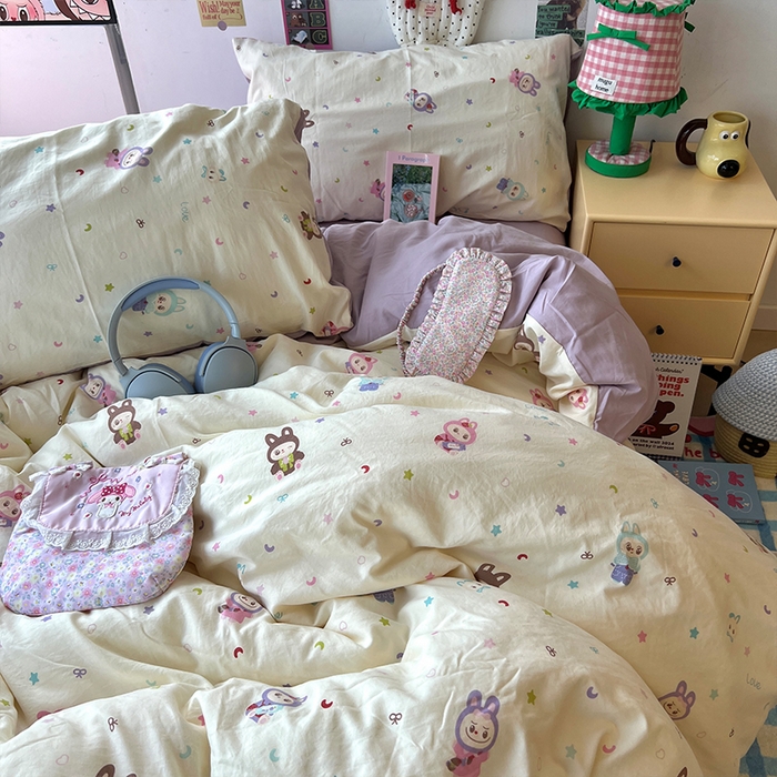 91家纺网 家纺一手货源 找家纺 原素 2025学生季专属双拼印花水洗棉双层纱四件套 啦啦咘咘