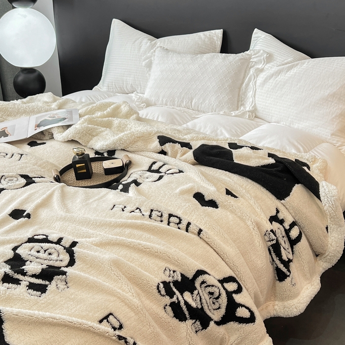 91家纺网 家纺一手货源 找家纺 美洲琳 2025新款羊羔绒复合简约现代休闲毯 布布