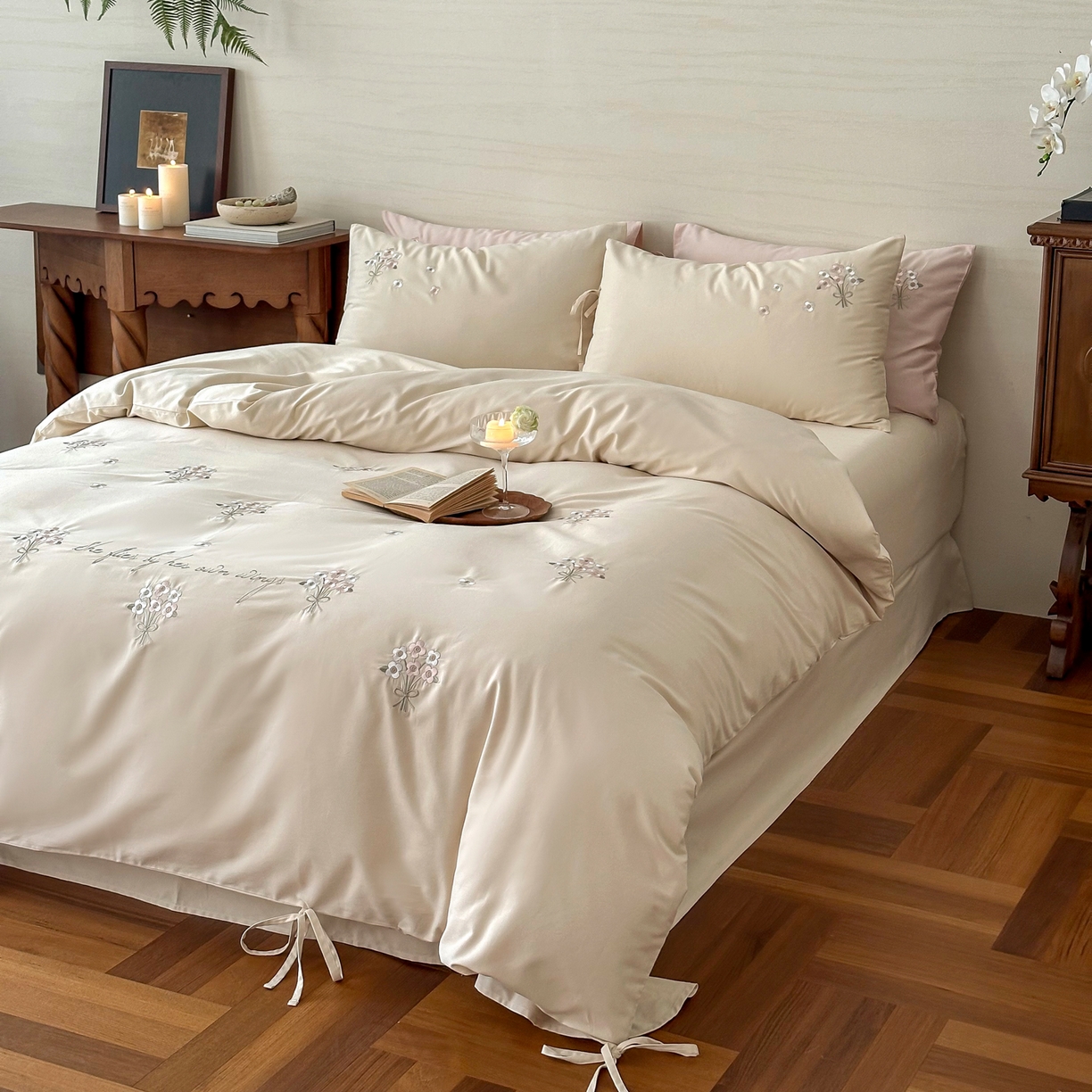 91家纺网 家纺一手货源 找家纺 FORTWO家纺原创设计（FOR TWO家纺） 2025新款全棉纯棉纯色磨毛绣花系带款四件套-栀子花信 栀子花信-奶黄