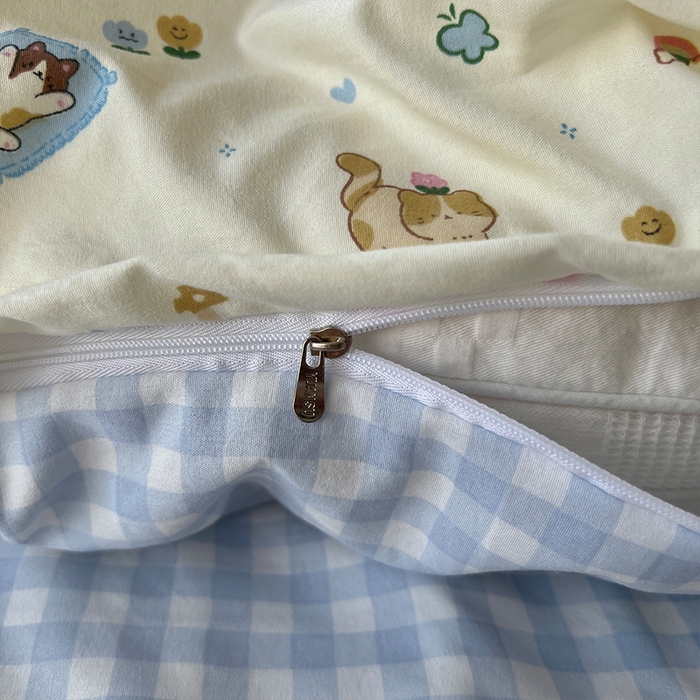 91家纺网 家纺一手货源 找家纺 原素 2025学生季专属双拼印花水洗棉双层纱四件套 沙发喵喵