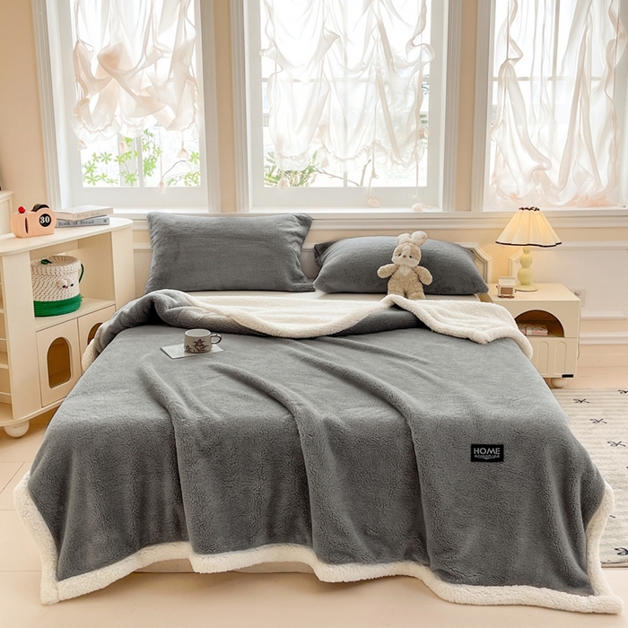 91家纺网 家纺一手货源 找家纺 （总）欧邦 2025新款A类舒棉半边绒羊羔绒双层毛毯跨境