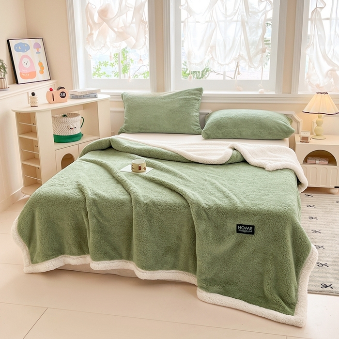 91家纺网 家纺一手货源 找家纺 欧邦 2025新款A类舒棉半边绒羊羔绒双层毛毯跨境 双层-果酱绿