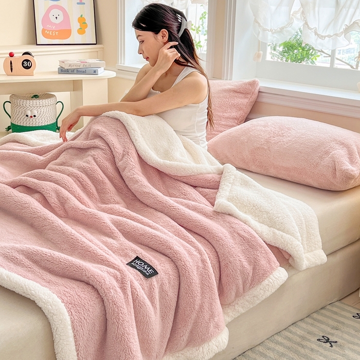 91家纺网 家纺一手货源 找家纺 欧邦 2025新款A类舒棉半边绒羊羔绒双层毛毯跨境 双层-浪漫粉