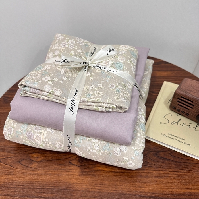 91家纺网 家纺一手货源 找家纺 （总）爱思佳 2024新款A类母婴全棉双层纱印花四件套直播热卖系列三 叠拍图