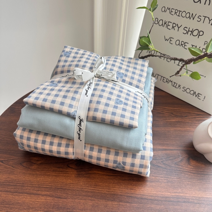 91家纺网 家纺一手货源 找家纺 （总）爱思佳 2024新款A类母婴全棉双层纱印花四件套直播热卖系列三 叠拍图