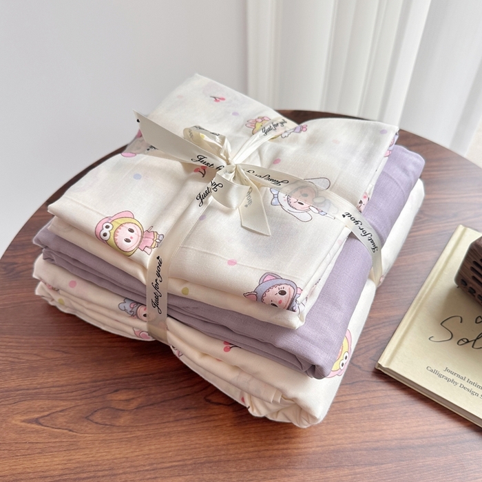 91家纺网 家纺一手货源 找家纺 （总）爱思佳 2024新款A类母婴全棉双层纱印花四件套直播热卖系列三 叠拍图