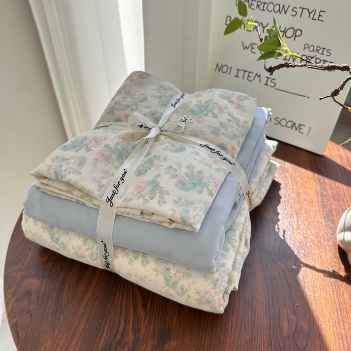 91家纺网 家纺一手货源 找家纺 （总）爱思佳 2024新款A类母婴全棉双层纱印花四件套直播热卖系列三 叠拍图