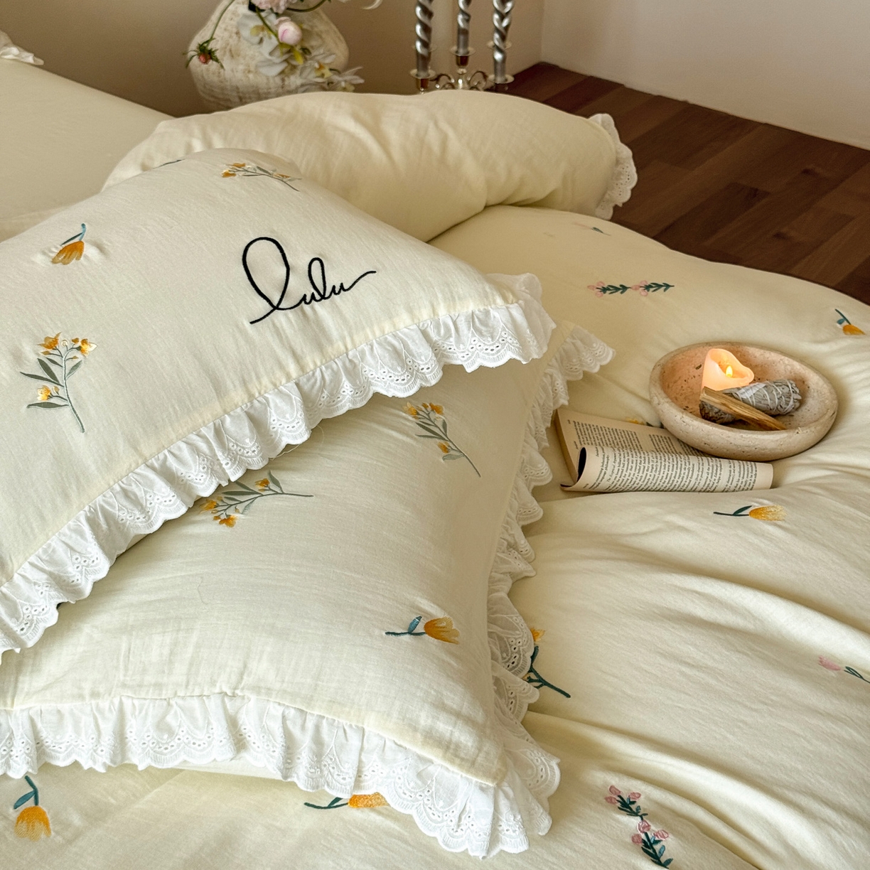 91家纺网 家纺一手货源 找家纺 FORTWO家纺原创设计（FOR TWO家纺） 2025新款40支全棉纯棉双层纱刺绣花边款四件套-小花园 小花园-黄