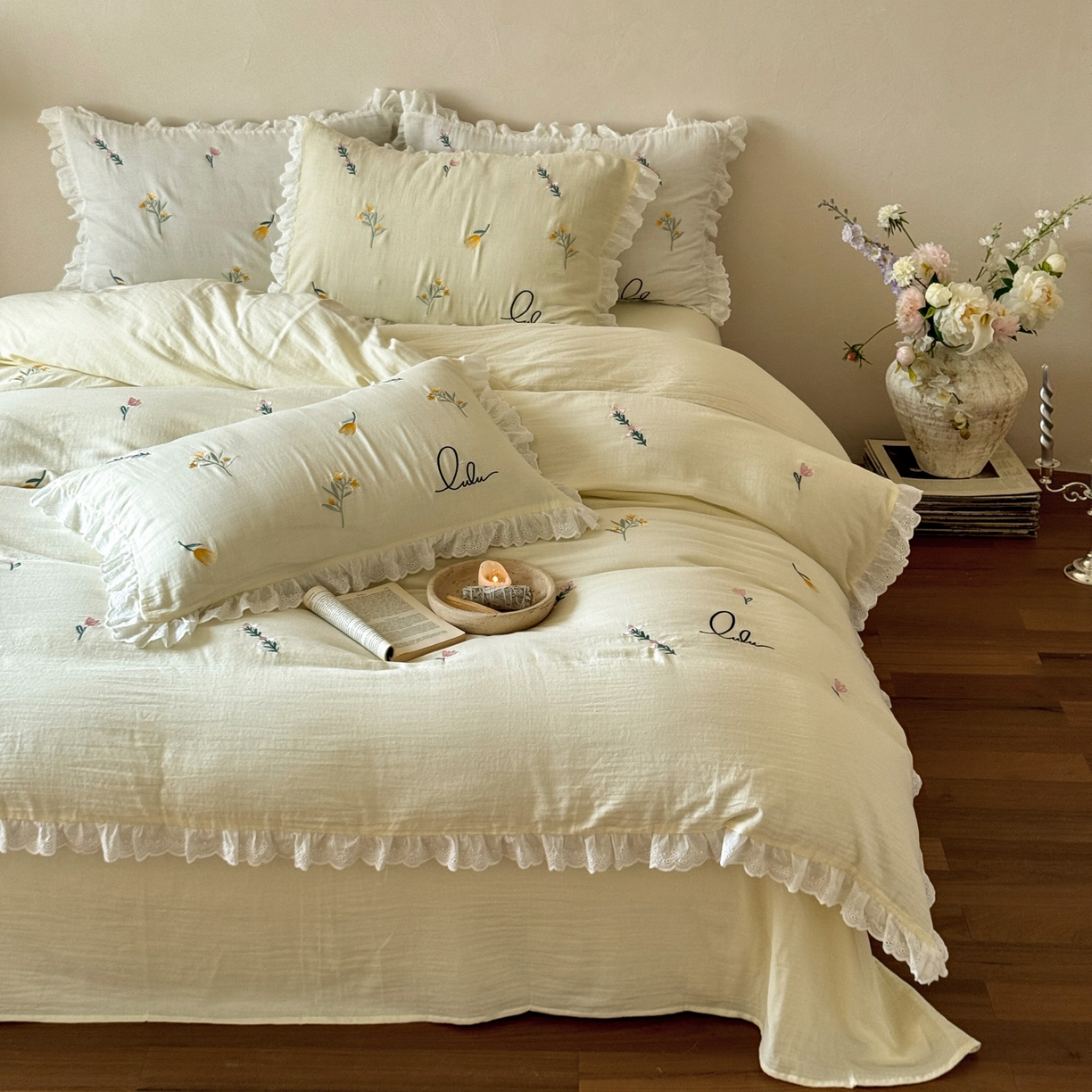 91家纺网 家纺一手货源 找家纺 FORTWO家纺原创设计（FOR TWO家纺） 2025新款40支全棉纯棉双层纱刺绣花边款四件套-小花园 小花园-黄