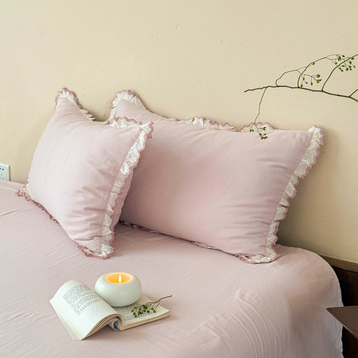 91家纺网 家纺一手货源 找家纺 FORTWO家纺原创设计（FOR TWO家纺） 2025新款双层纱刺绣花边款四件套-安妮 安妮-粉