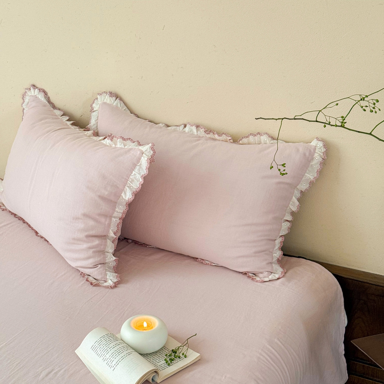 91家纺网 家纺一手货源 找家纺 FORTWO家纺原创设计（FOR TWO家纺） 2025新款双层纱刺绣花边款四件套-安妮 安妮-粉