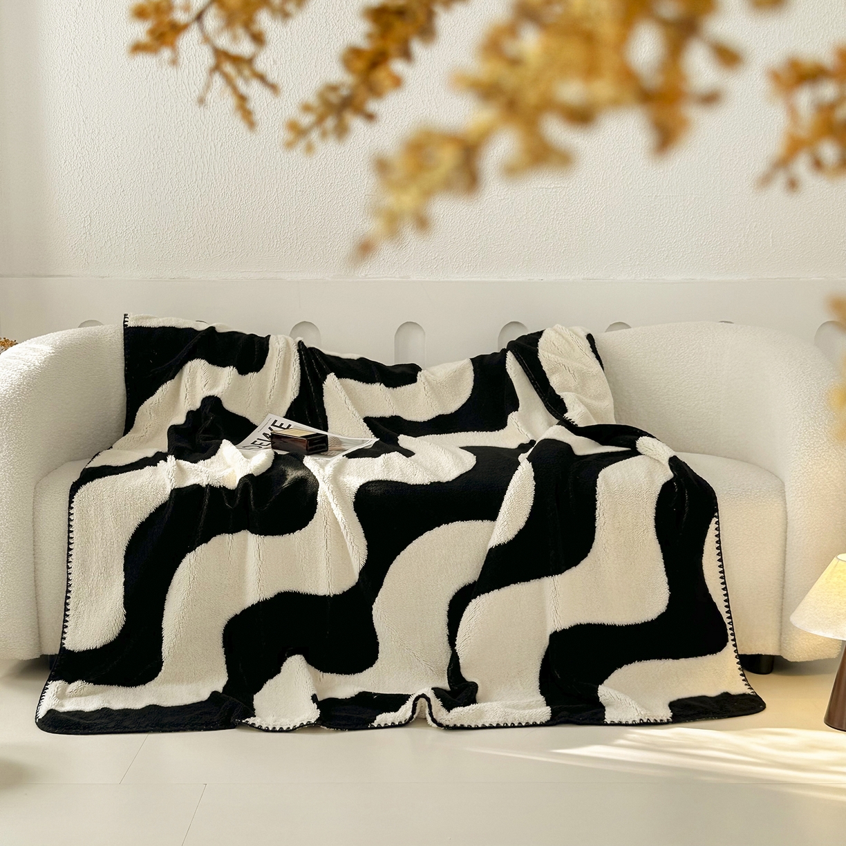 91家纺网 家纺一手货源 找家纺 （总）十里居 2025新款双面印花舒棉绒毛毯多功能盖毯沙发毯跨境毛毯