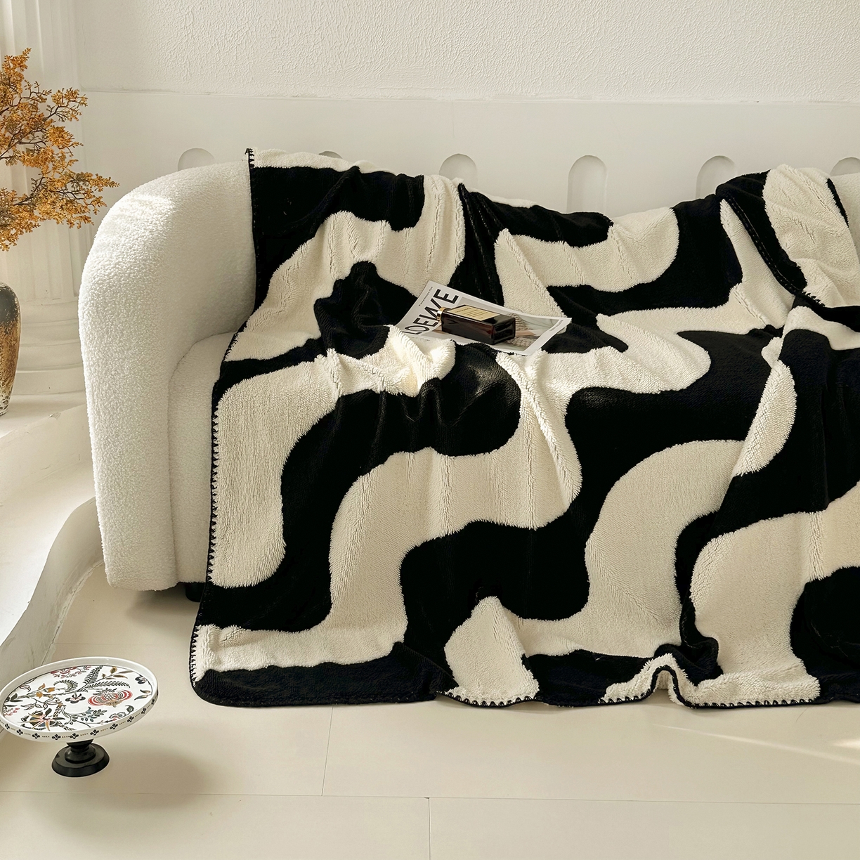 91家纺网 家纺一手货源 找家纺 十里居 2025新款双面印花舒棉绒毛毯多功能盖毯沙发毯跨境毛毯 波浪纹