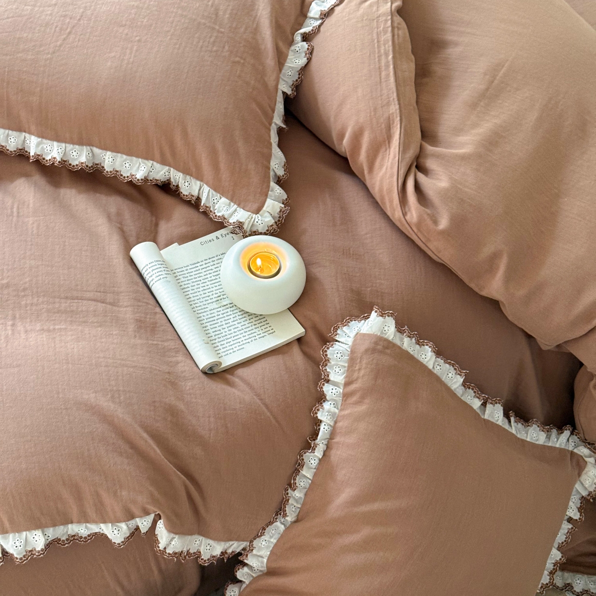 91家纺网 家纺一手货源 找家纺 FORTWO家纺原创设计（FOR TWO家纺） 2025新款双层纱刺绣花边款四件套-安妮 安妮-咖