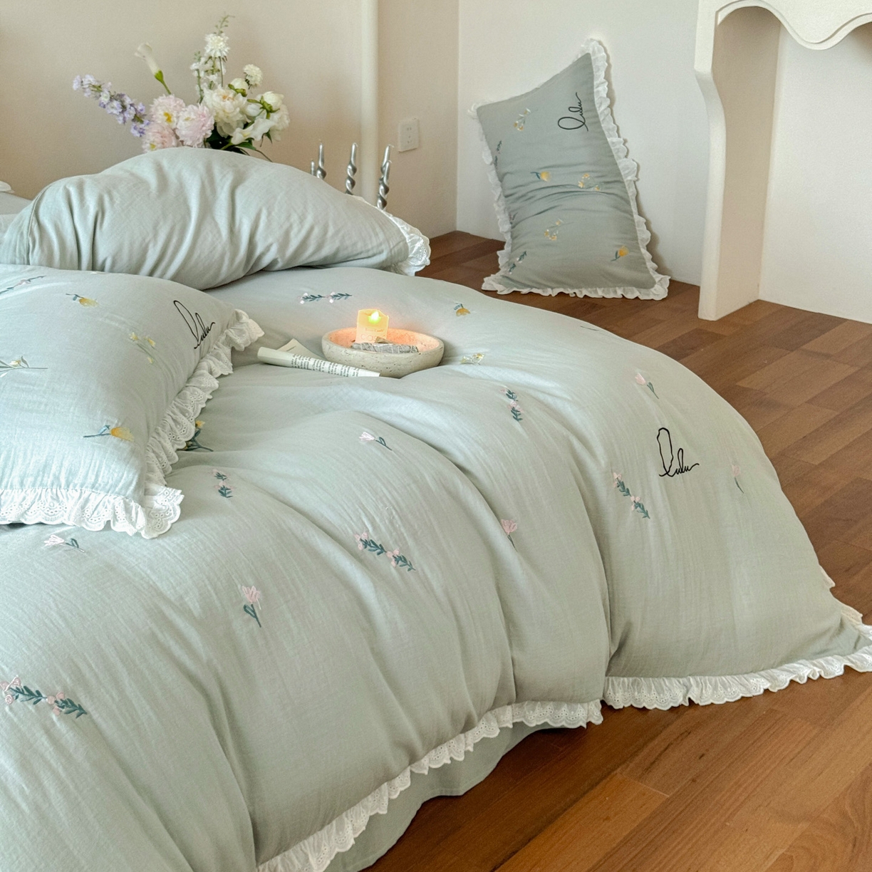 91家纺网 家纺一手货源 找家纺 FORTWO家纺原创设计（FOR TWO家纺） 2025新款40支全棉纯棉双层纱刺绣花边款四件套-小花园 小花园-绿