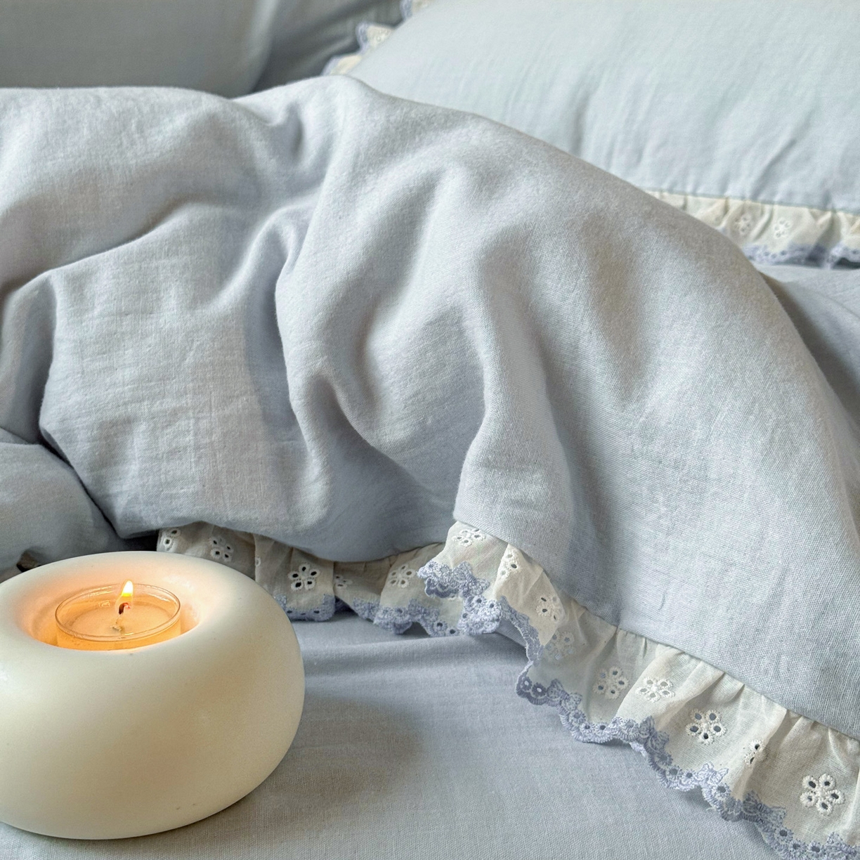 91家纺网 家纺一手货源 找家纺 FORTWO家纺原创设计（FOR TWO家纺） 2025新款双层纱刺绣花边款四件套-安妮 安妮-兰