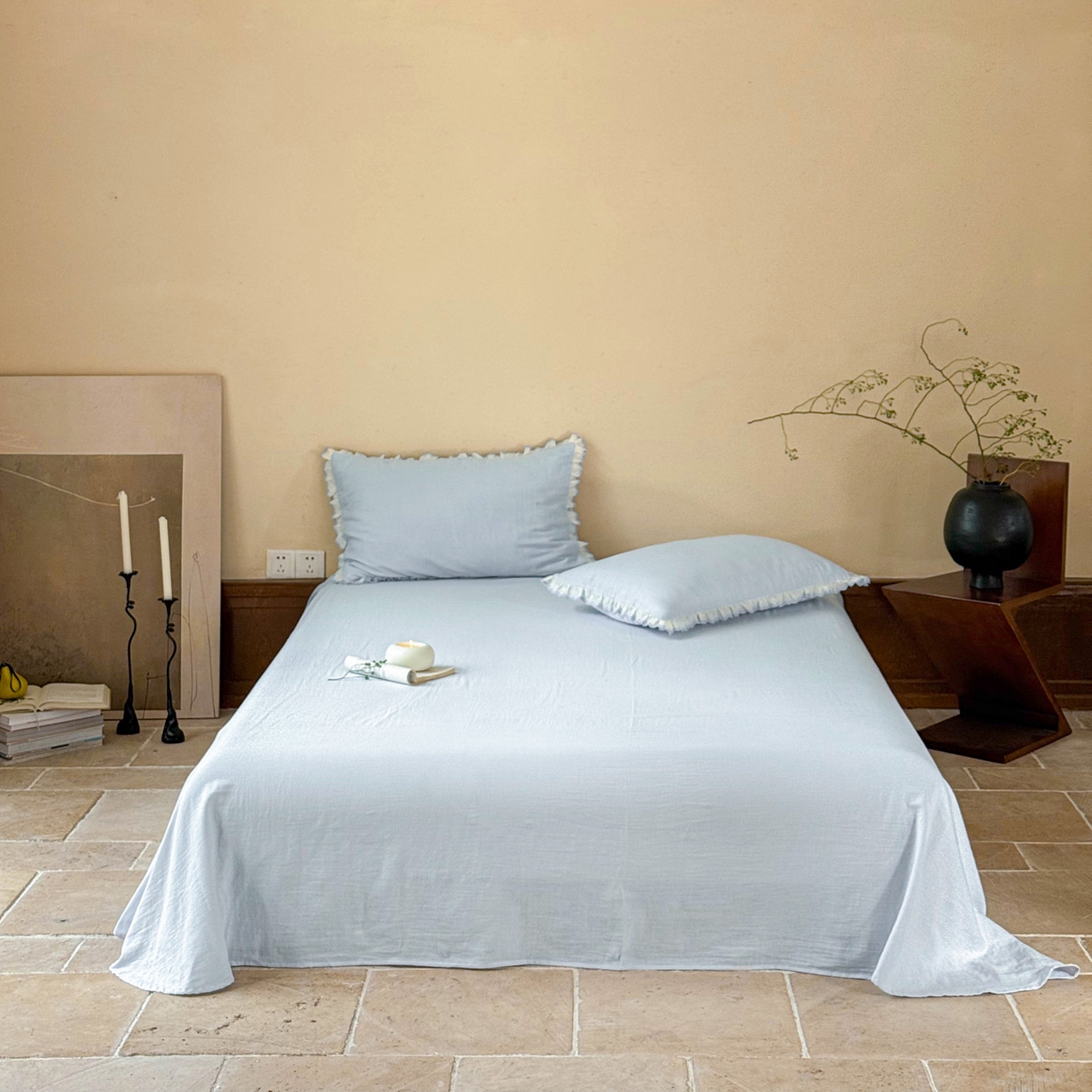 91家纺网 家纺一手货源 找家纺 FORTWO家纺原创设计（FOR TWO家纺） 2025新款双层纱刺绣花边款四件套-安妮 安妮-兰