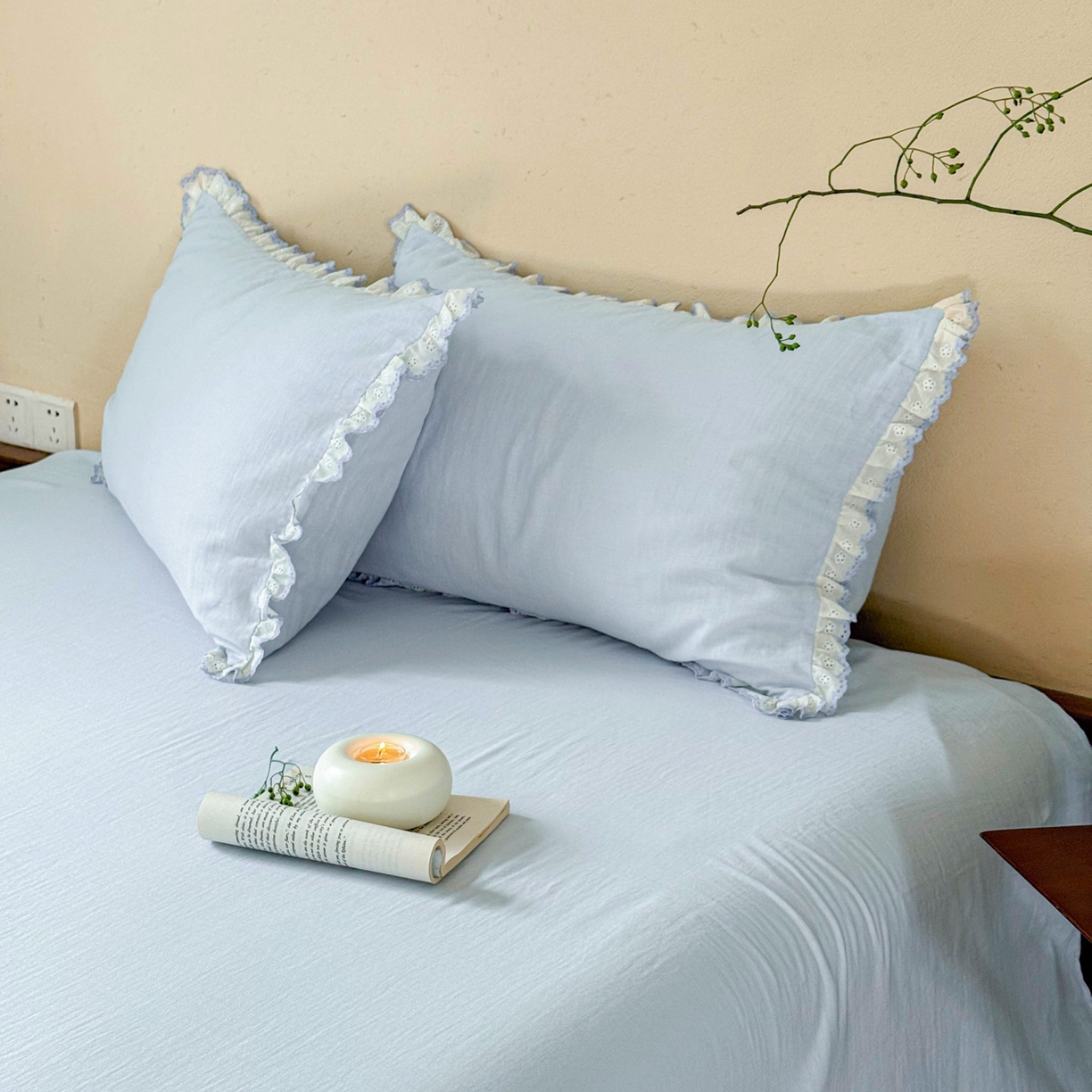 91家纺网 家纺一手货源 找家纺 FORTWO家纺原创设计（FOR TWO家纺） 2025新款双层纱刺绣花边款四件套-安妮 安妮-兰