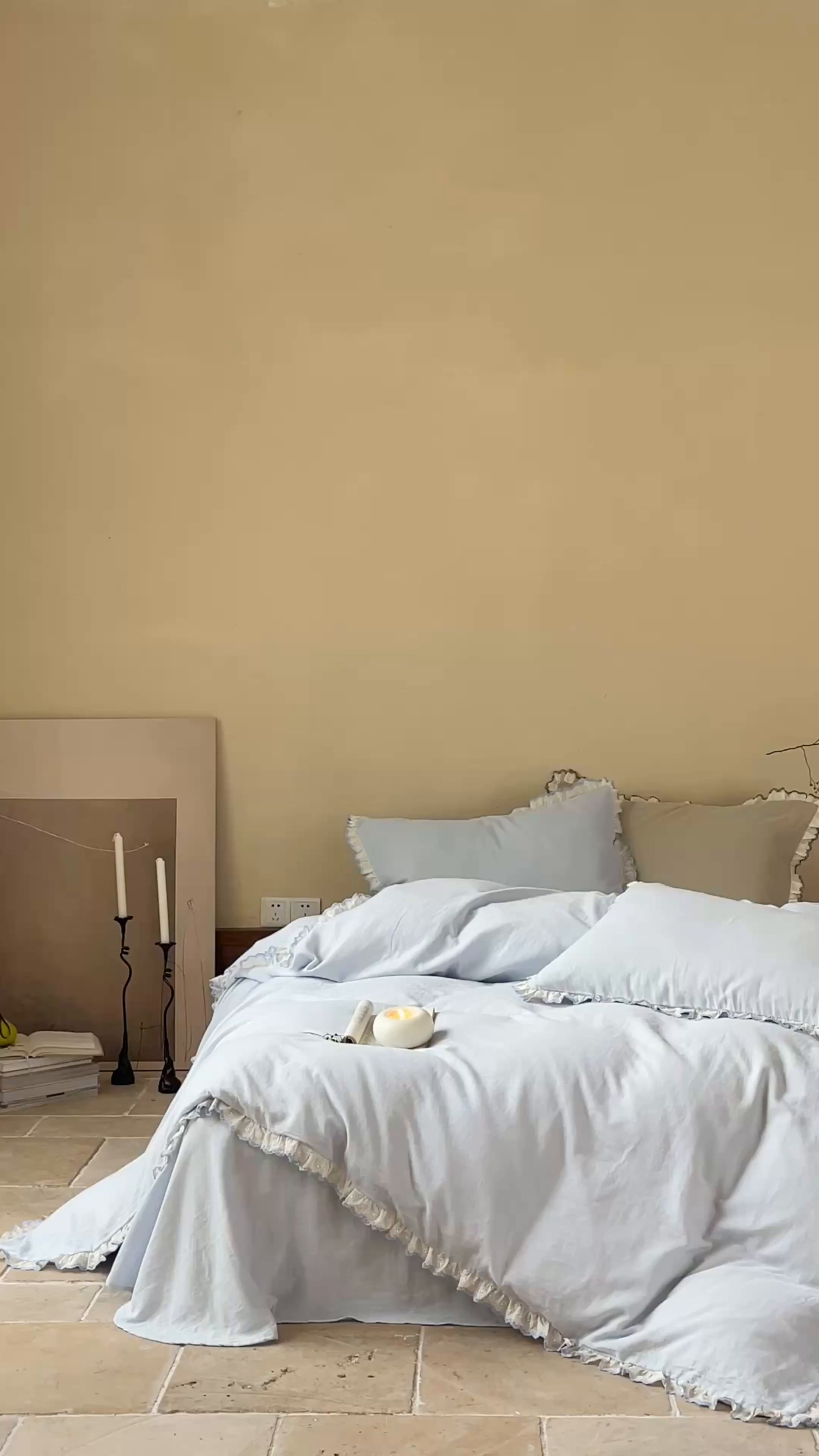 91家纺网 家纺一手货源 找家纺 FORTWO家纺原创设计（FOR TWO家纺） 2025新款双层纱刺绣花边款四件套-安妮 安妮-兰