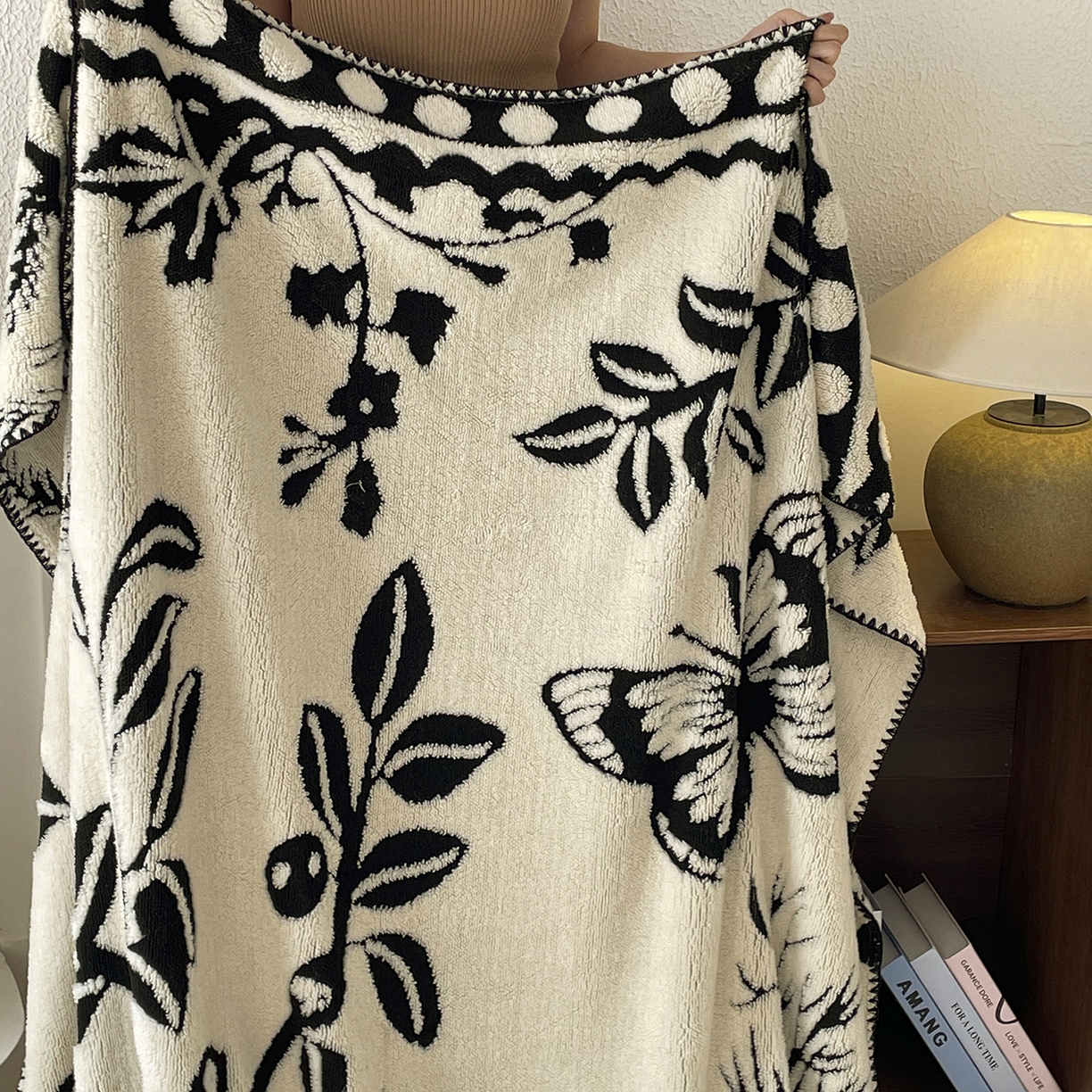 91家纺网 家纺一手货源 找家纺 十里居 2025新款双面印花舒棉绒毛毯多功能盖毯沙发毯跨境毛毯 蝴蝶树