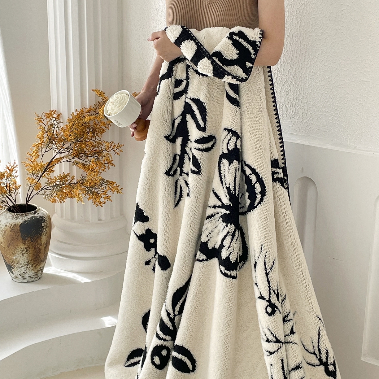 91家纺网 家纺一手货源 找家纺 十里居 2025新款双面印花舒棉绒毛毯多功能盖毯沙发毯跨境毛毯 蝴蝶树