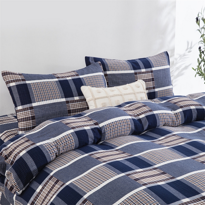 91家纺网 家纺一手货源 找家纺 双层纱家居 2025新款格子款双层纱四件套 朦胧蓝大格