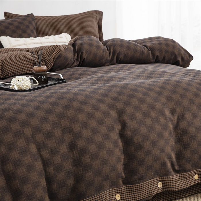 91家纺网 家纺一手货源 找家纺 双层纱家居 2025新款格子款双层纱四件套 朦胧格深咖色