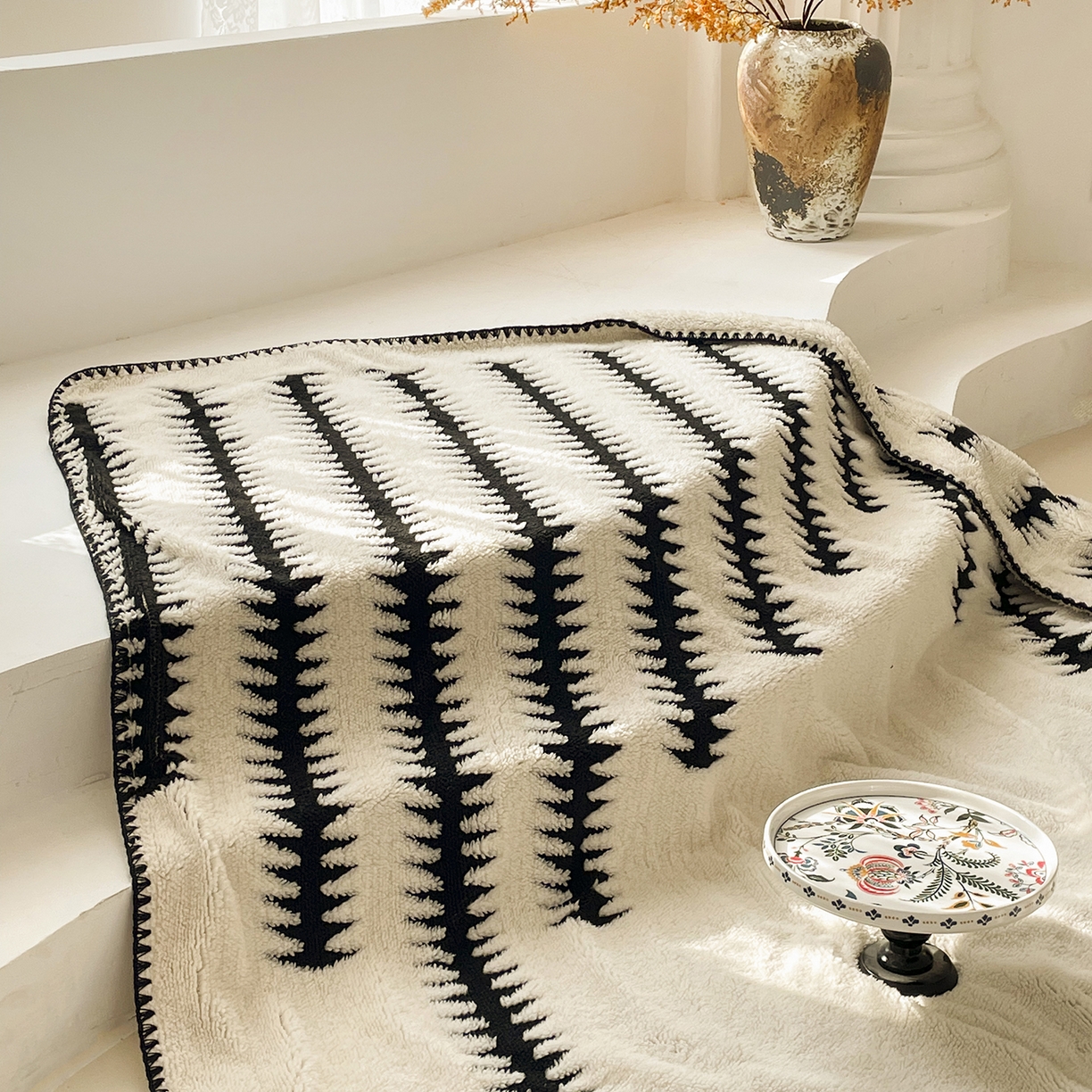 91家纺网 家纺一手货源 找家纺 十里居 2025新款双面印花舒棉绒毛毯多功能盖毯沙发毯跨境毛毯 节节高