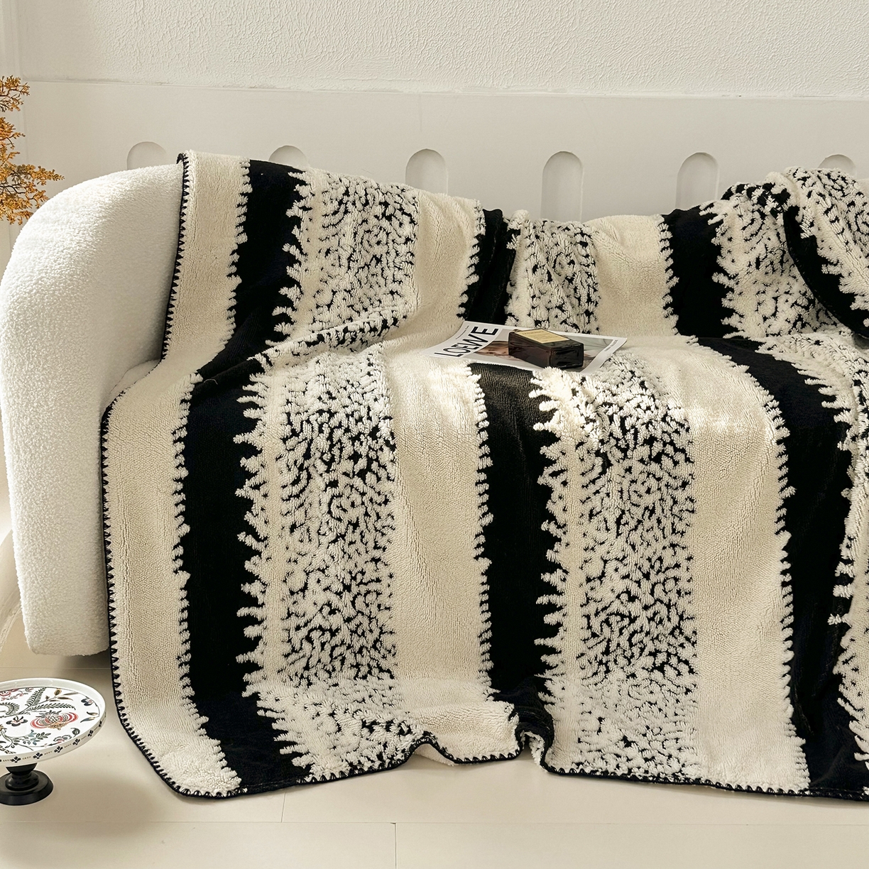 91家纺网 家纺一手货源 找家纺 十里居 2025新款双面印花舒棉绒毛毯多功能盖毯沙发毯跨境毛毯 时光条