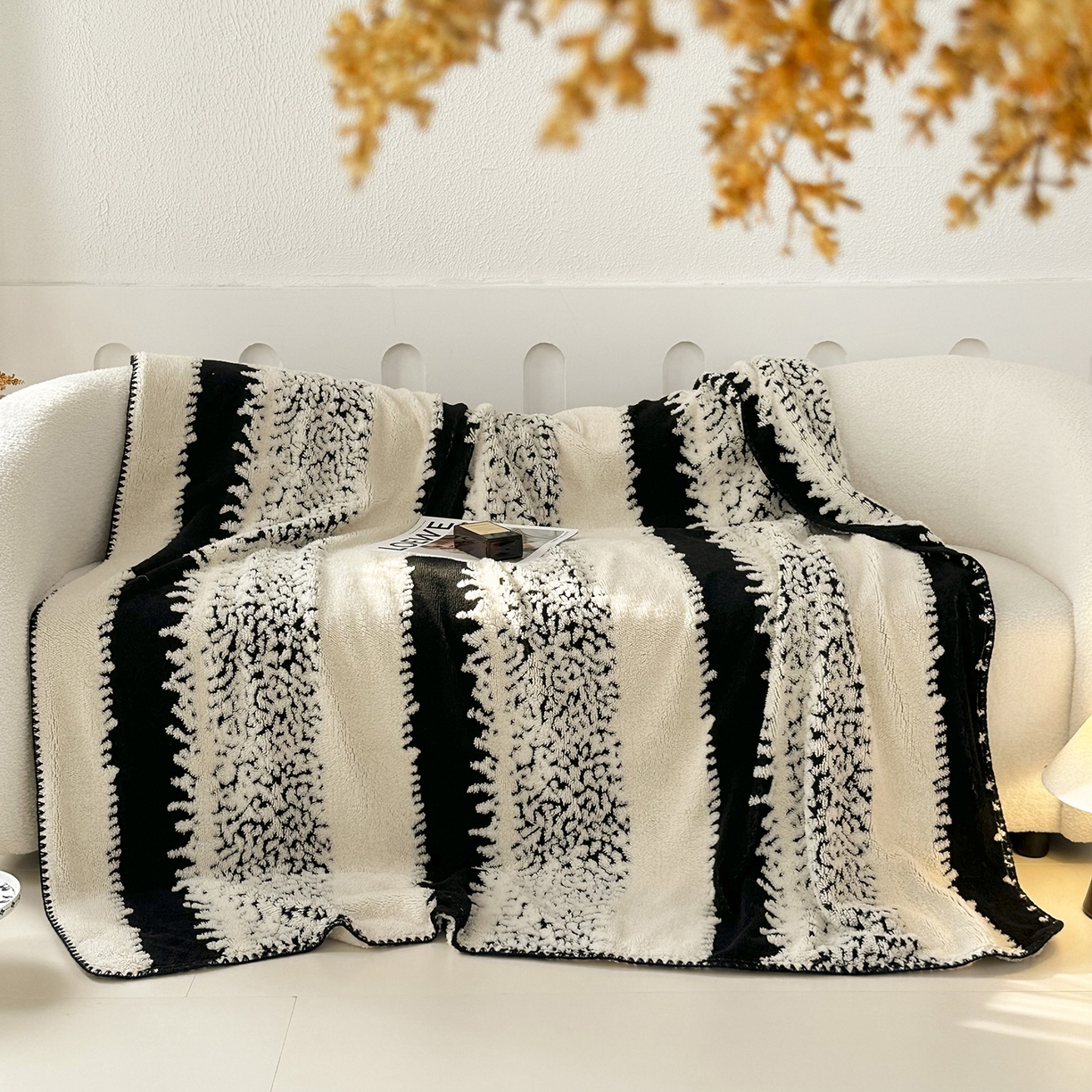 91家纺网 家纺一手货源 找家纺 十里居 2025新款双面印花舒棉绒毛毯多功能盖毯沙发毯跨境毛毯 时光条