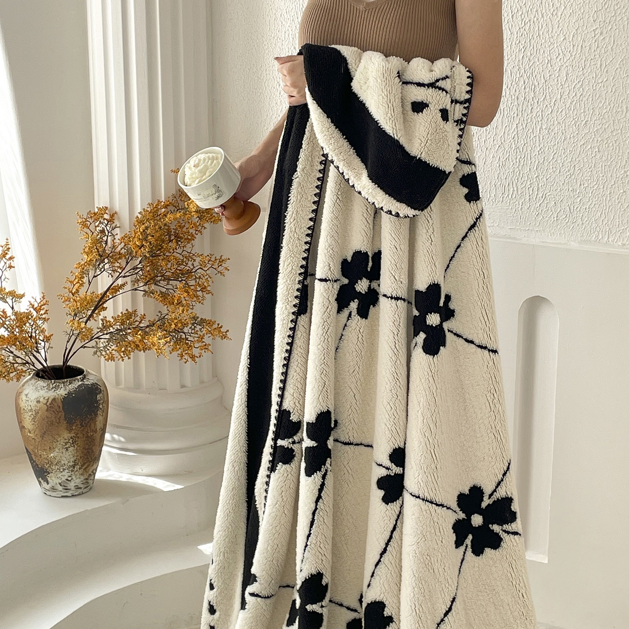 91家纺网 家纺一手货源 找家纺 十里居 2025新款双面印花舒棉绒毛毯多功能盖毯沙发毯跨境毛毯 四叶草