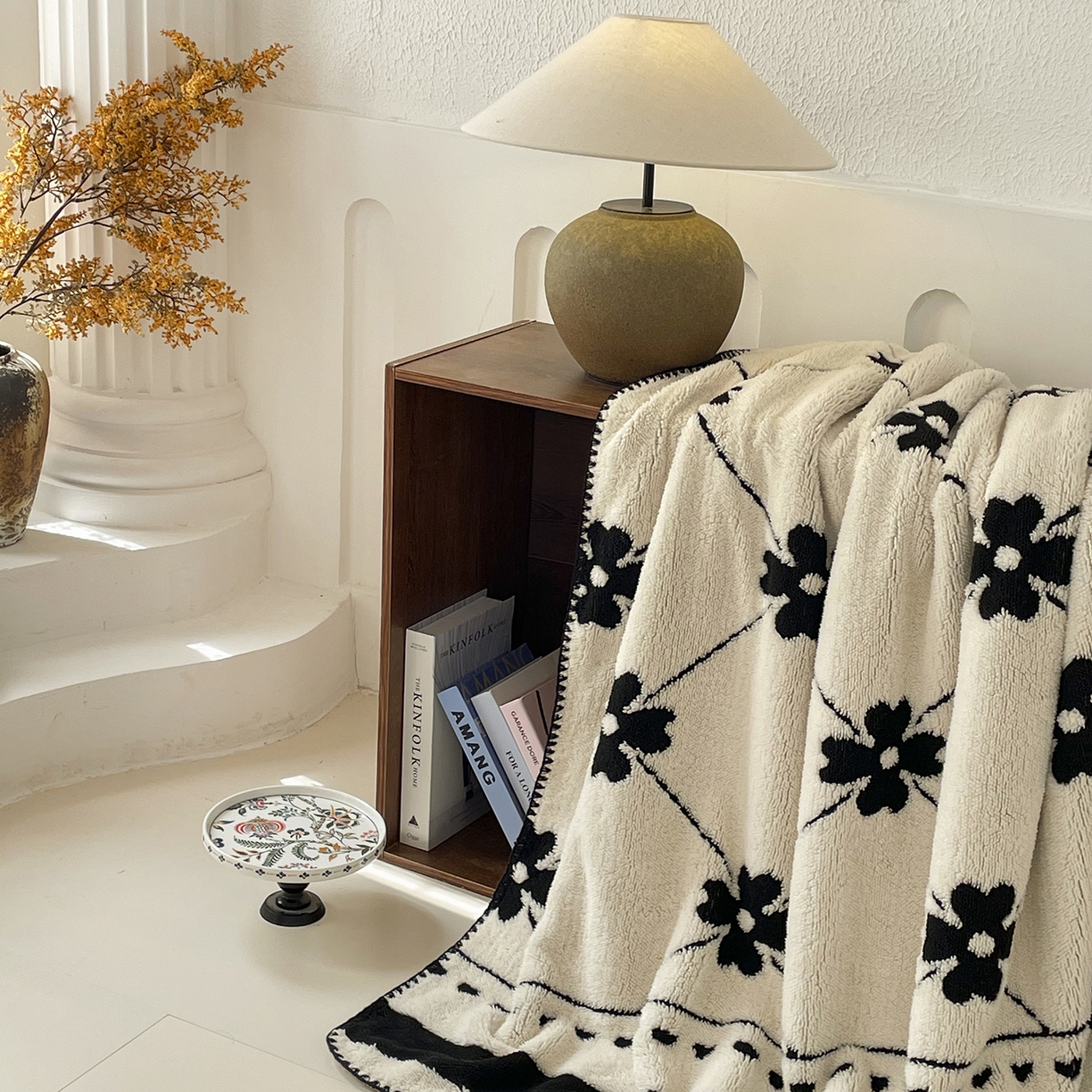 91家纺网 家纺一手货源 找家纺 十里居 2025新款双面印花舒棉绒毛毯多功能盖毯沙发毯跨境毛毯 四叶草